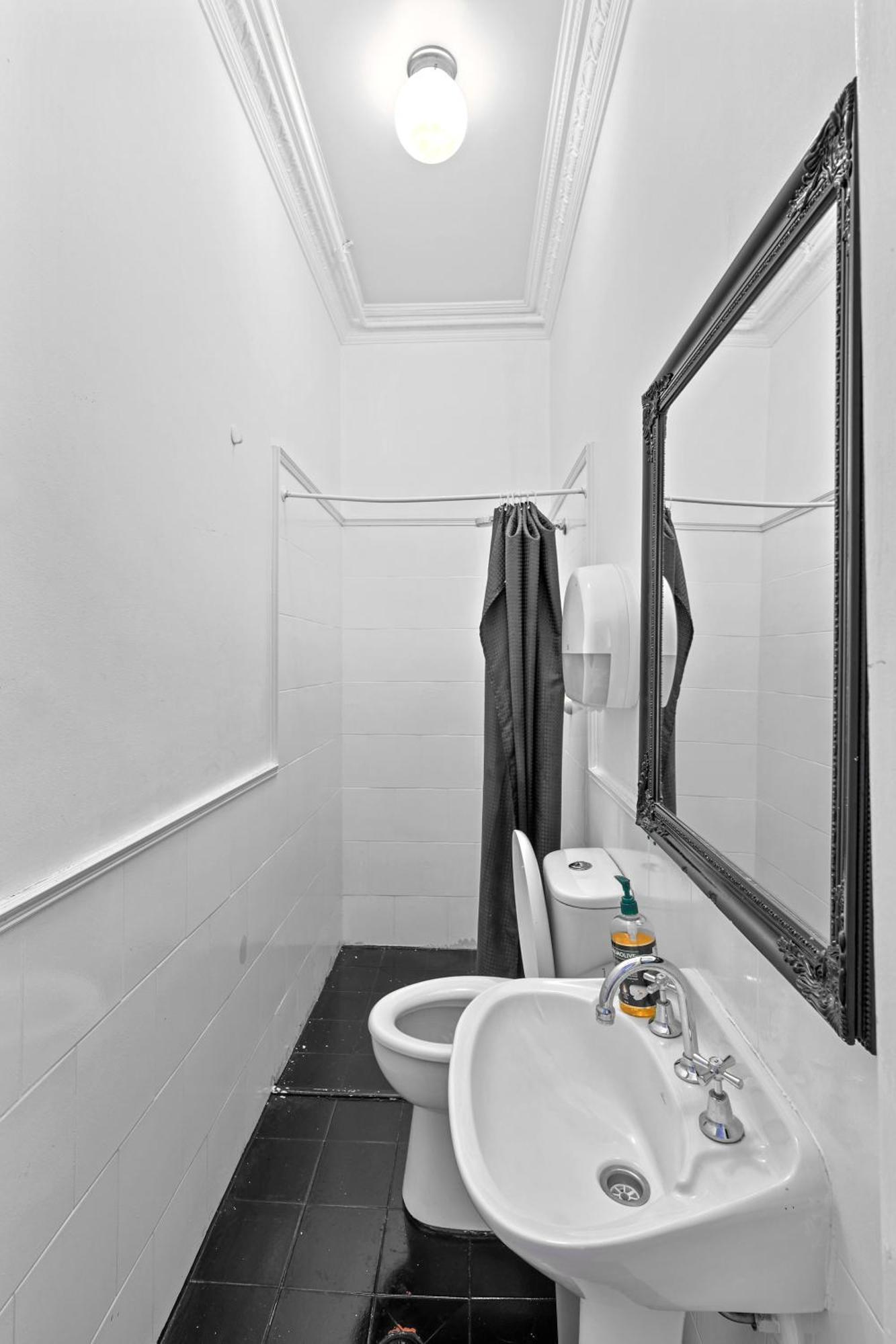 Venus By The Harbour Budget Hotel Sydney Bagian luar foto